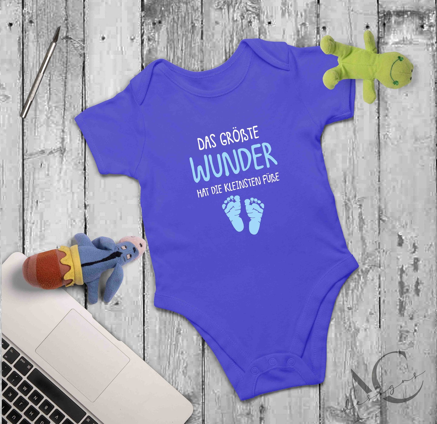 Bügelmotiv - DAS GRÖßTE WUNDER HAT DIE KLEINSTE FÜßE - AC Designs