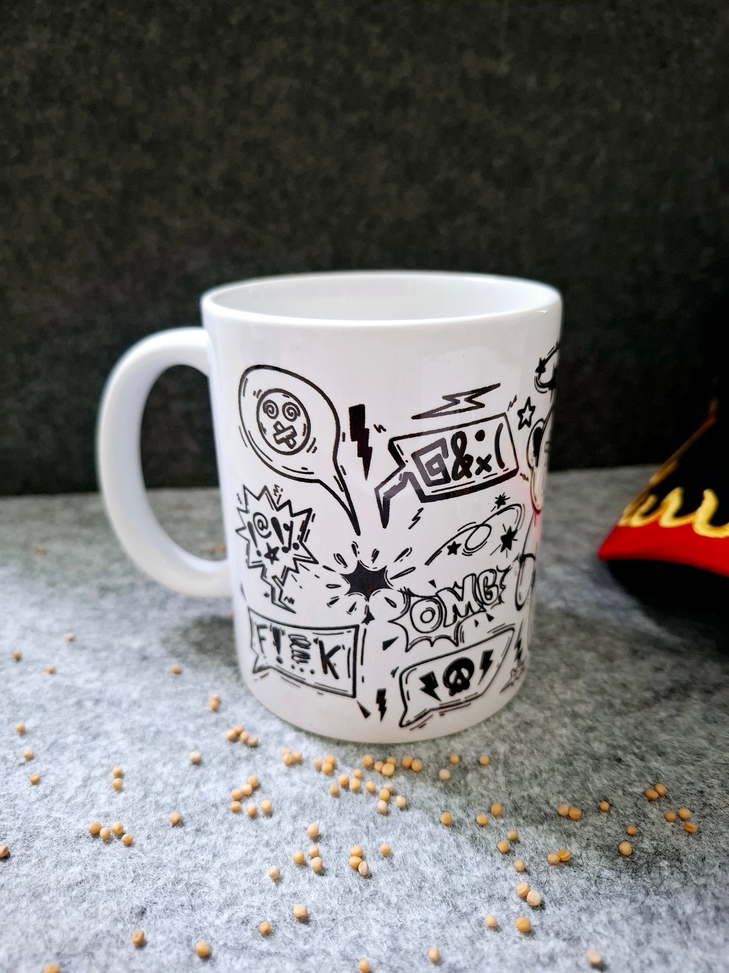 Individueller Kaffeebecher 'Graffiti-Style' – Ideal für Morgenmuffel - AC Designs