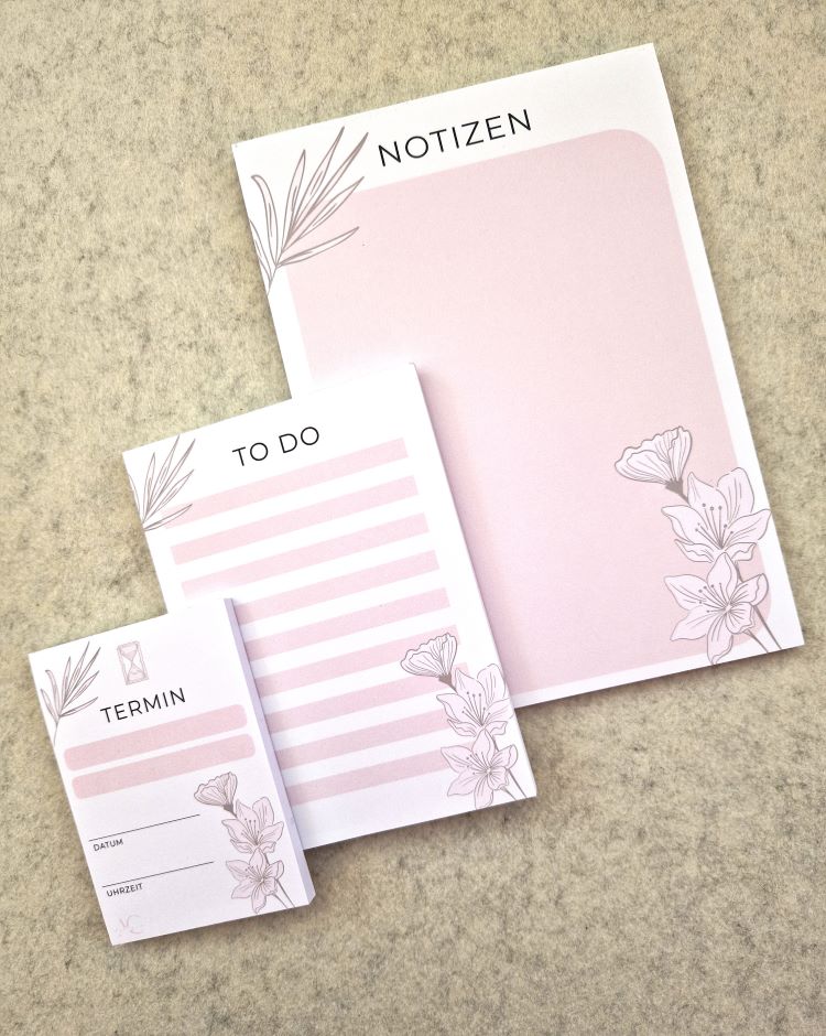 Schreibblöcke aus Naturpapier – Stilvoll planen mit floralen Pastell-Motiven