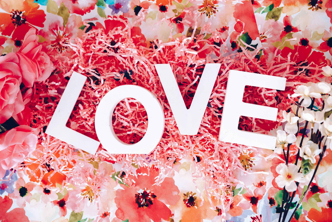 *Valentinstag: Die perfekte Gelegenheit für personalisierte Geschenke* - AC Designs
