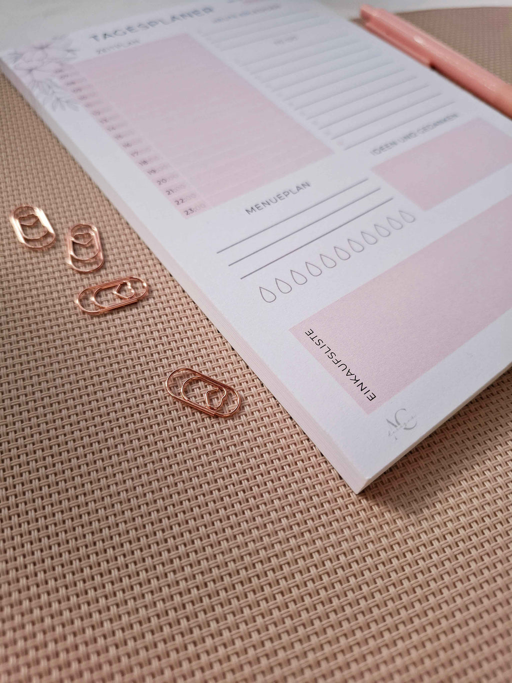 Schreibblock TAGESPLANER - DIN A5 | Tagesplanung, Termine & Aufgaben optimal organisieren