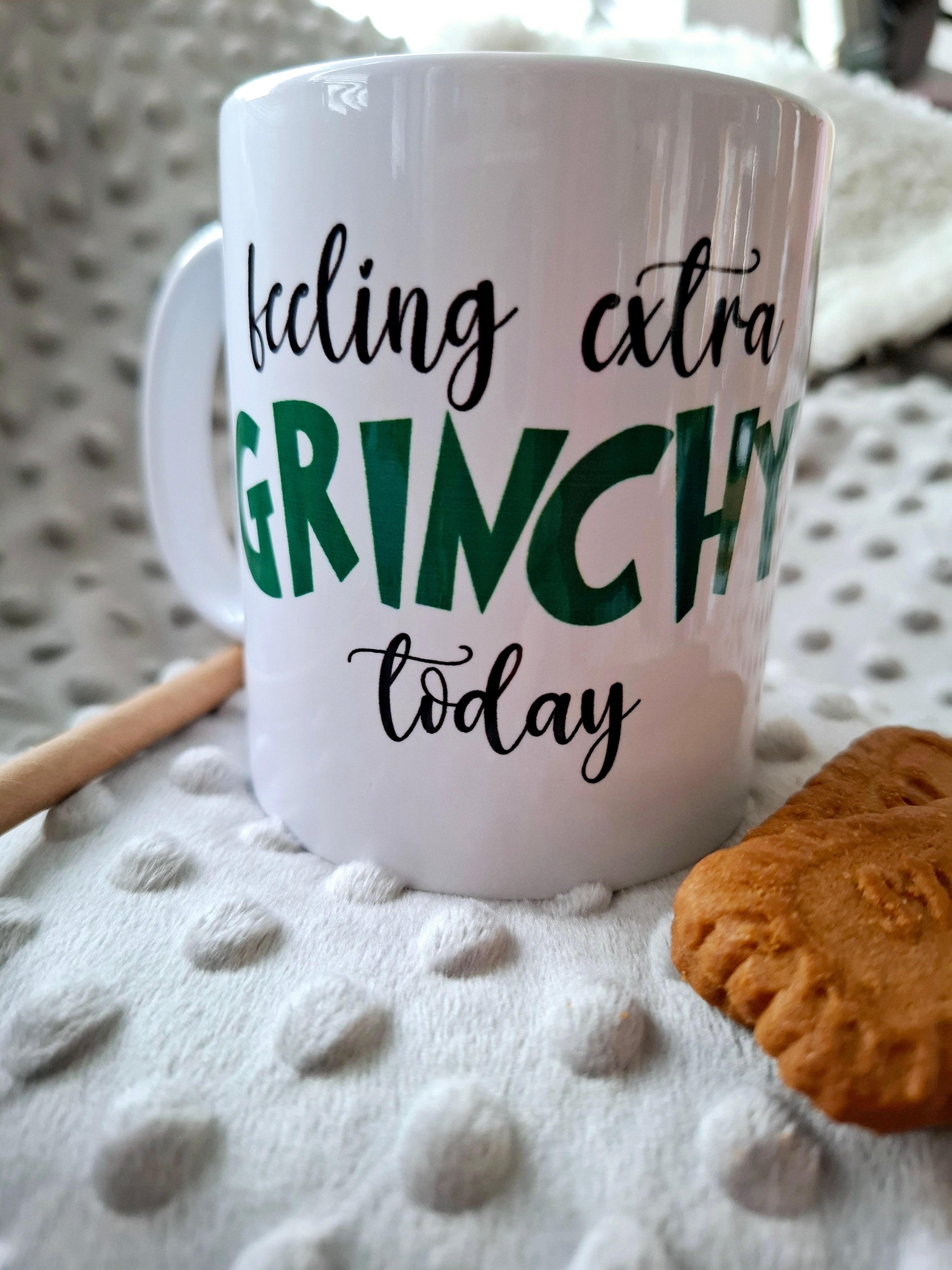Becher - FEELING EXTRA GRINCHY TODAY - AC Designs