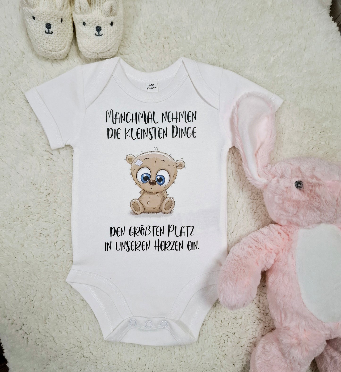 Baby Body mit einem süßem Bärchen und tollem Text. Perfekt als Geschenk für ein Baby.