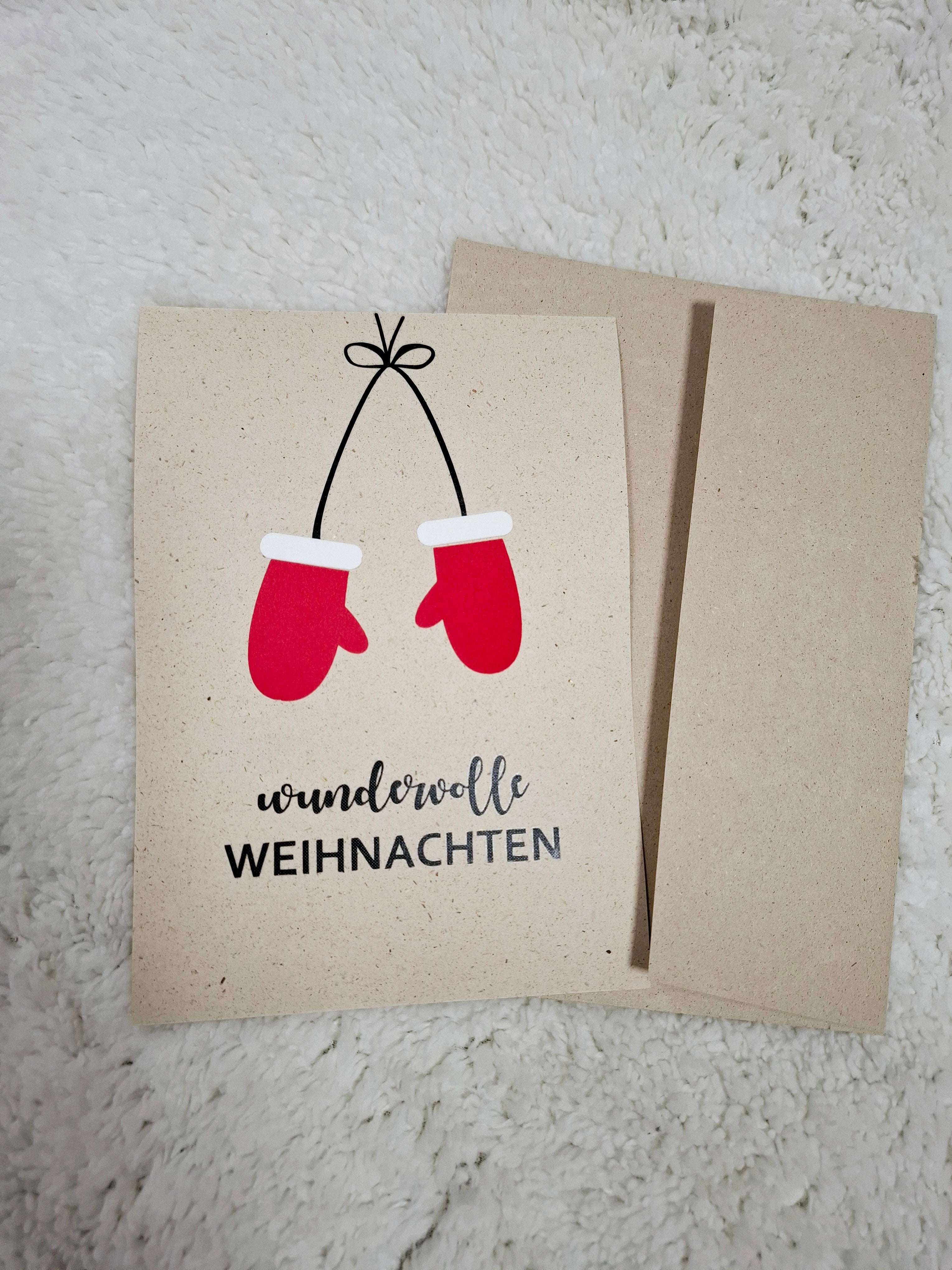 Wunderschöne A5-Weihnachtskarte mit festlichem Motiv für herzliche Grüße.