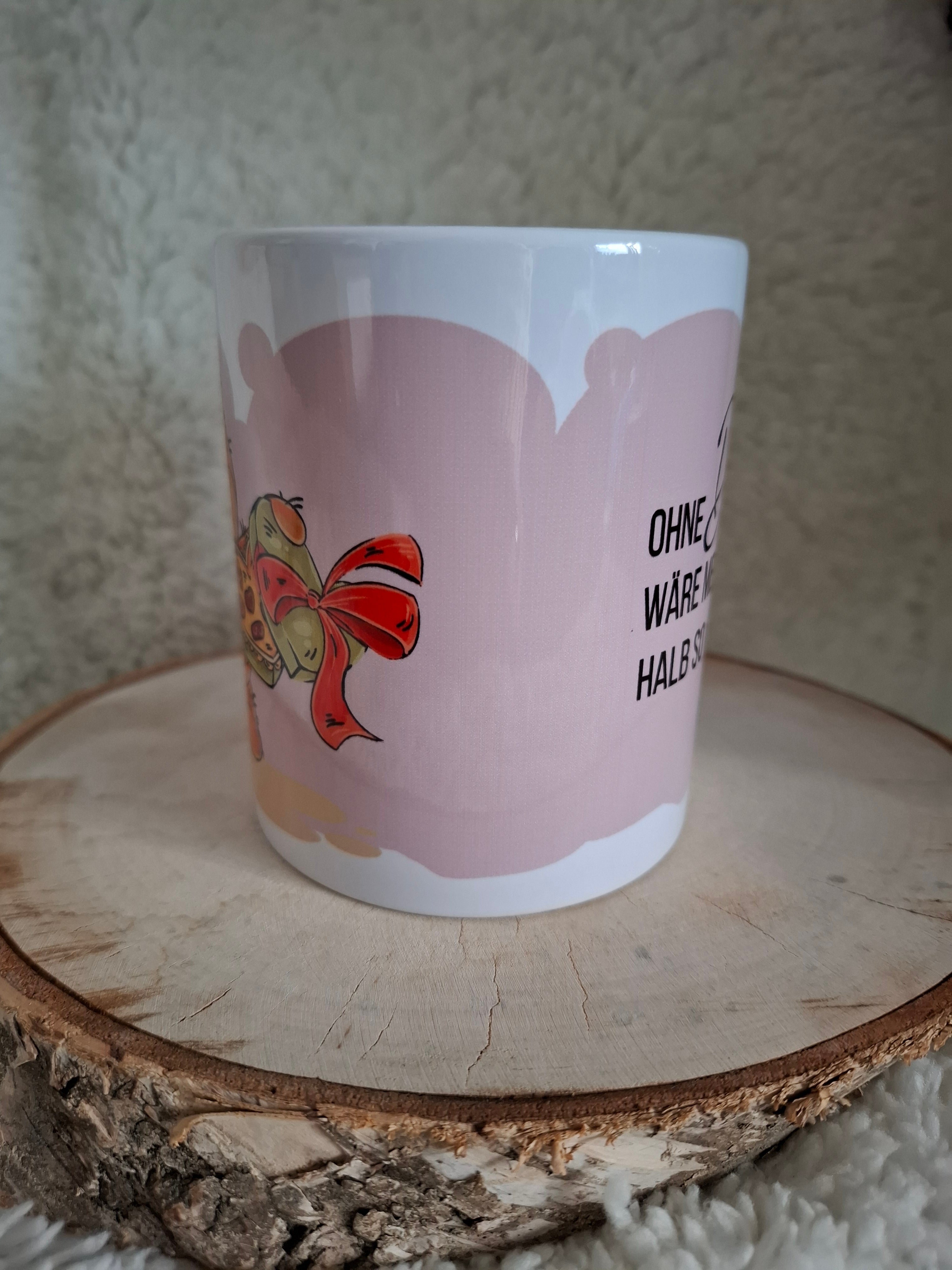 bedrucktes Becher zum Valentinstag oder für den/die Liebsten
Bärchen mit Pralinenschachtel und Text "ohne dich wäre mein Leben halb so Süss"