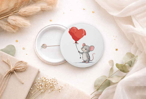 44 mm Button - Süße Maus mit Herz Ansteckbutton - AC Designs