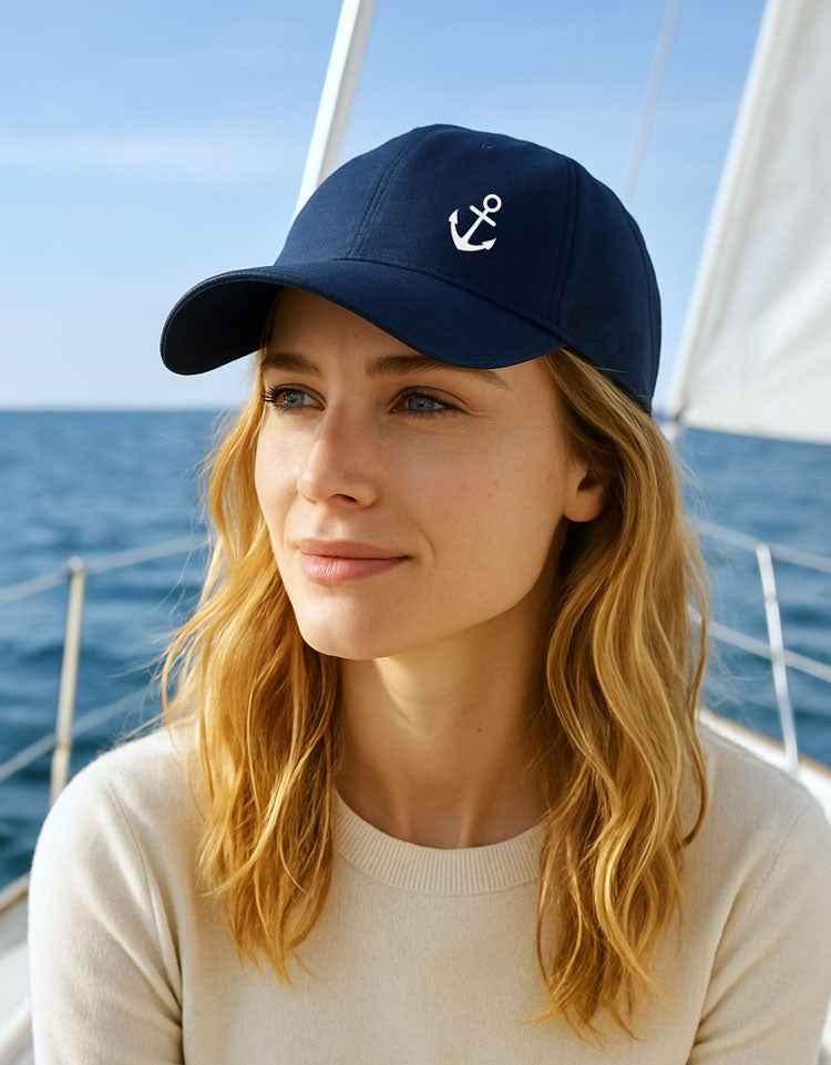 Klassische 6-Panel Cap aus schwerer Baumwolle in Navy – Verstellbare Unisex Basecap mit Anker-Druck