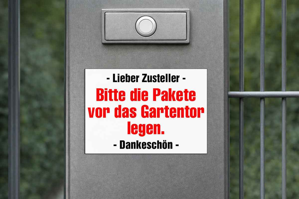 Magnetschild für den Briefkasten mit der Aufschrift „Bitte die Pakete vor das Gartentor legen“ in der Größe 10x7 cm