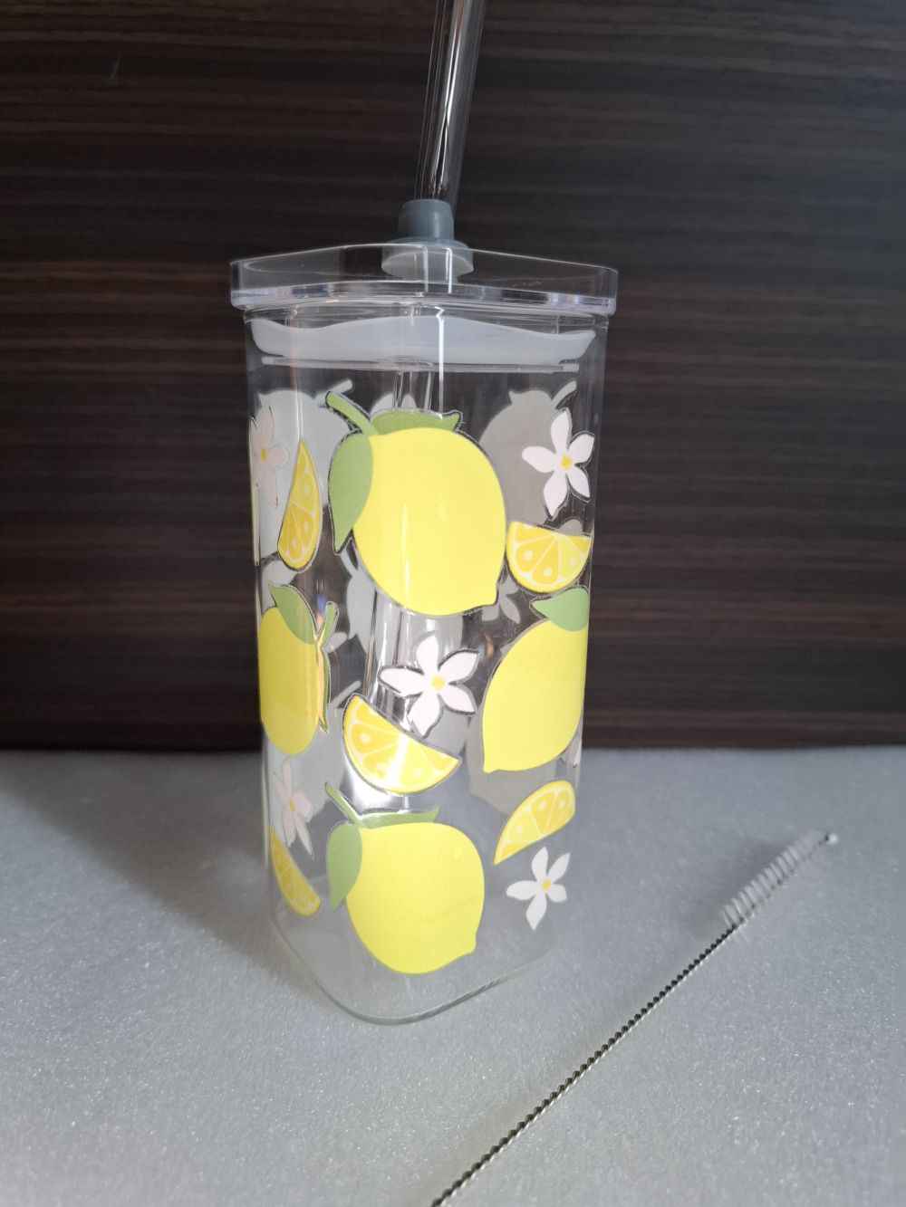 Zitronen-Glasbecher mit Deckel & Strohhalm – auslaufsicher, stylisch & langlebig