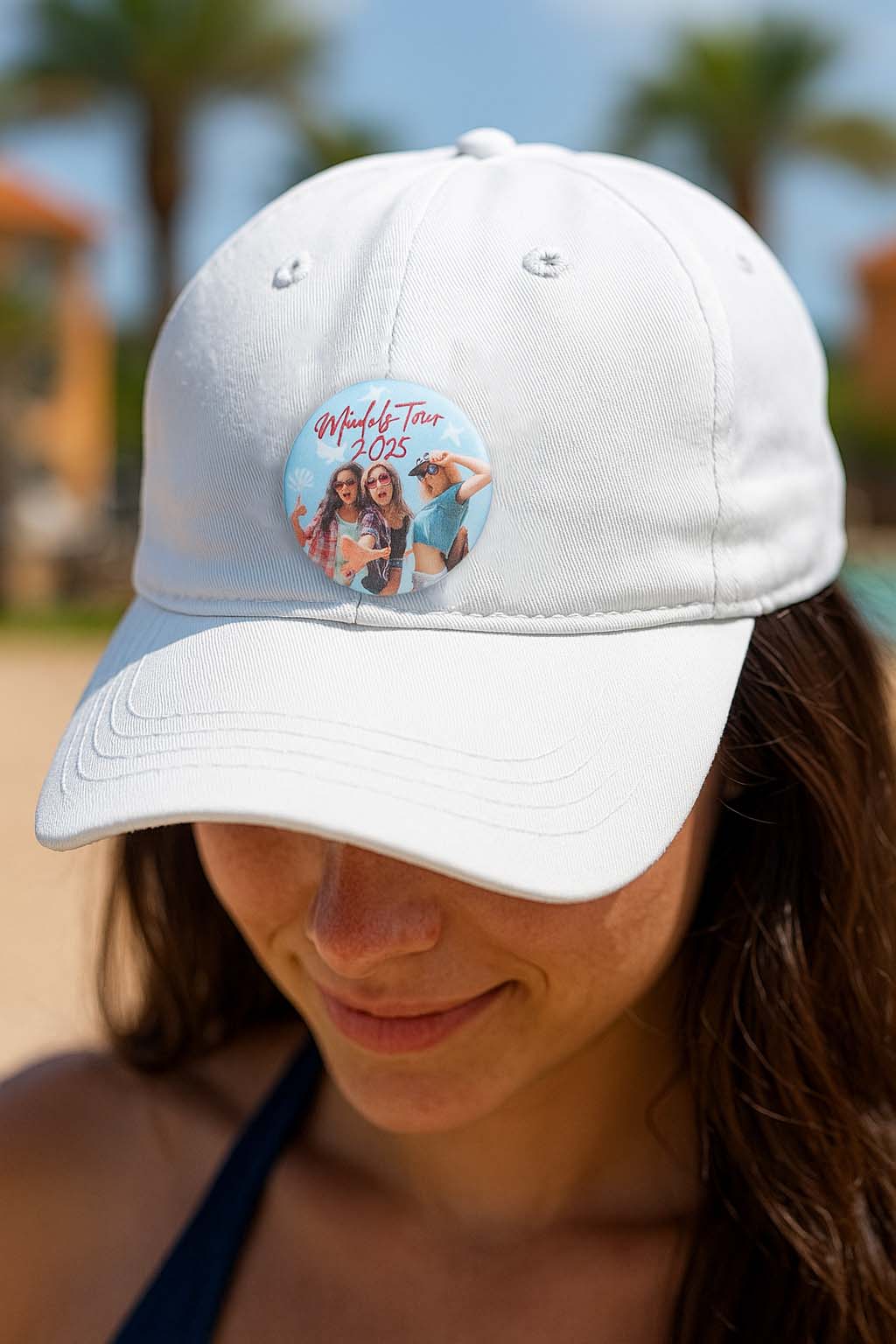 Personalisierter Urlaubsbutton 2025 – mit Wunschtext & Foto