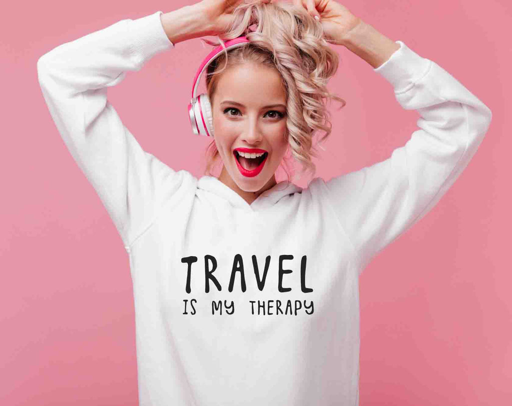 Bügelmotiv - TRAVEL IS MY THERAPY - AC Designs