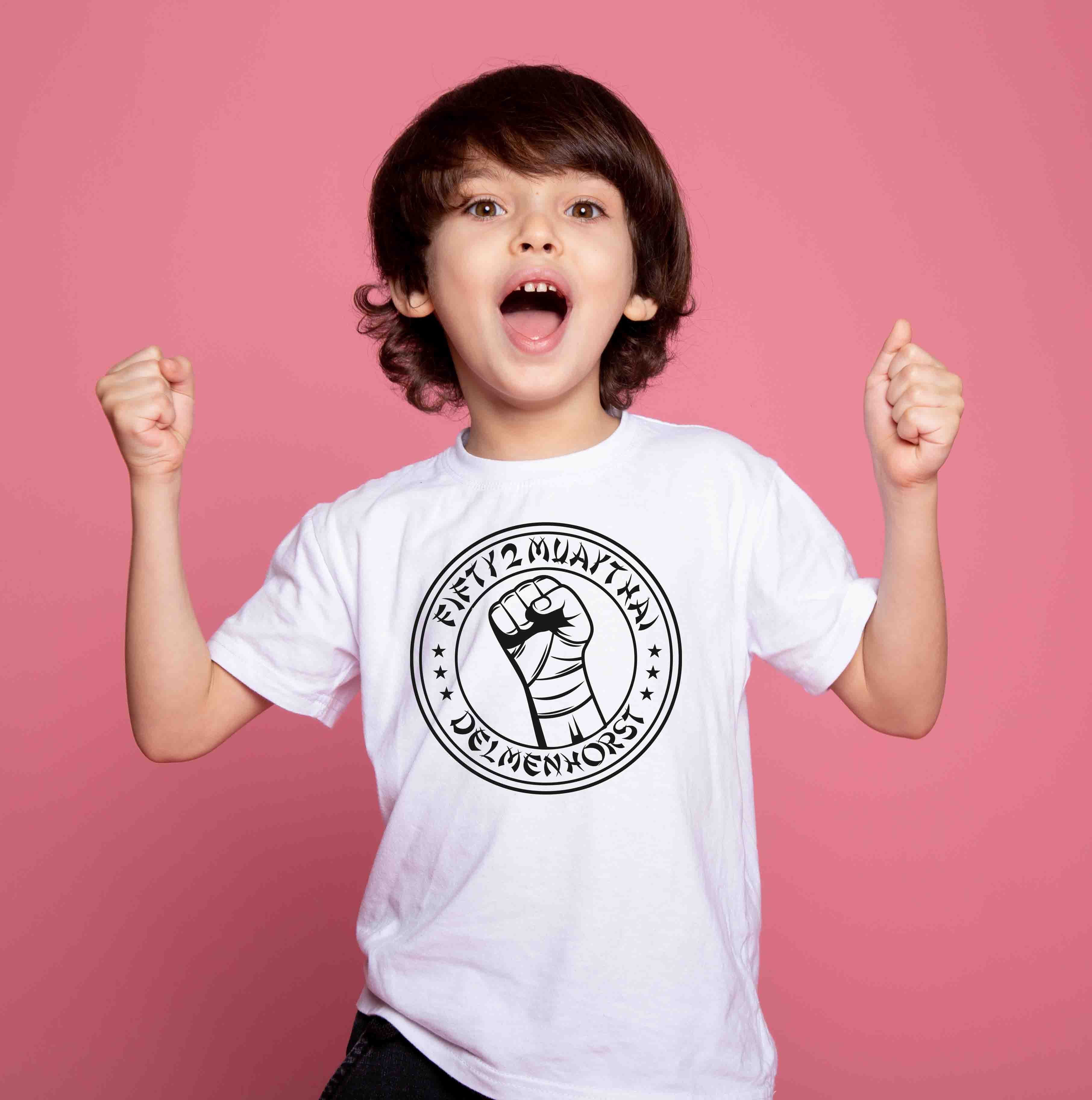 Kids´ T-Shirt mit Brustaufdruck "Faust" - AC Designs