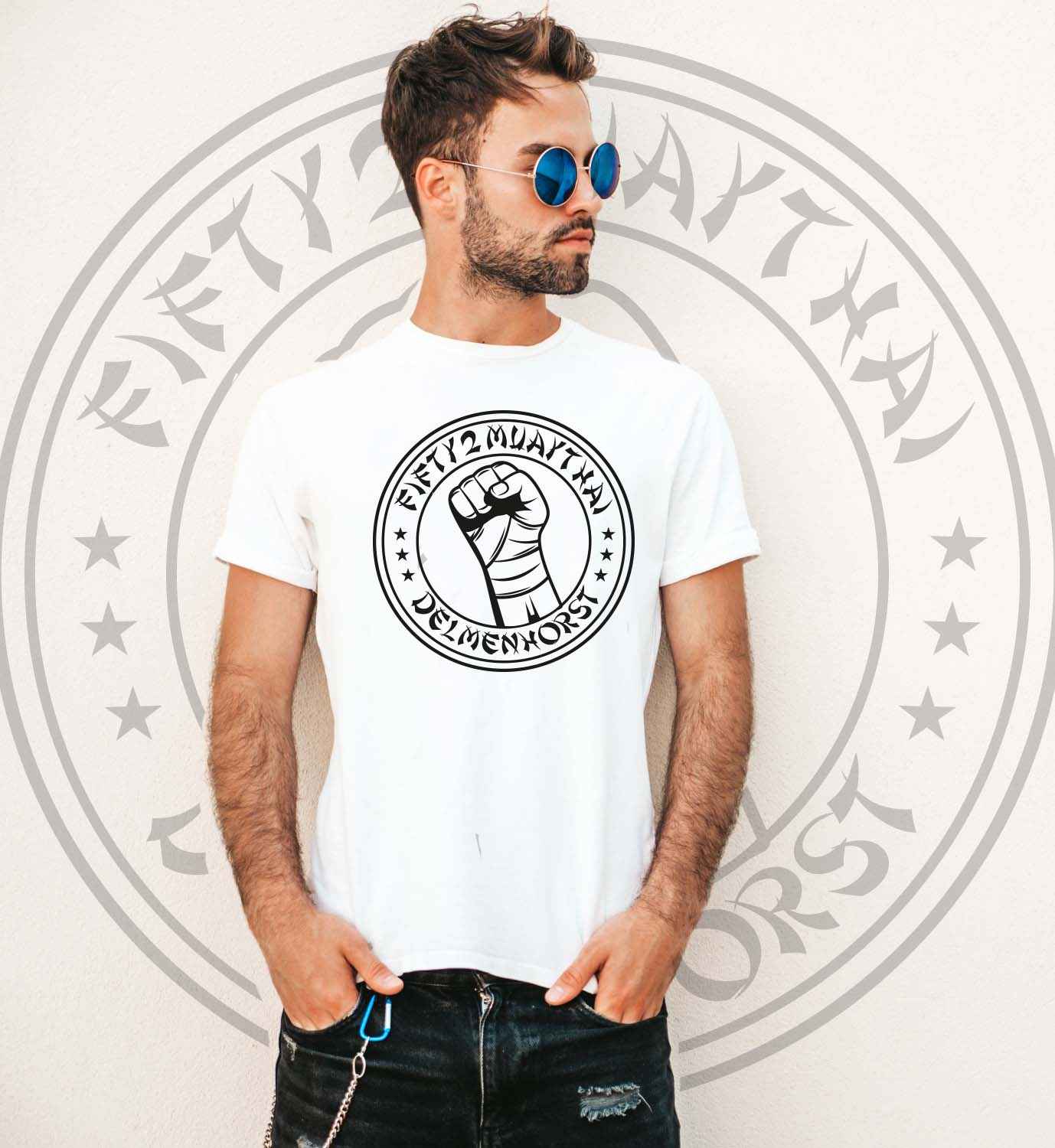 B&C T-Shirt mit Brustaufdruck "Faust"