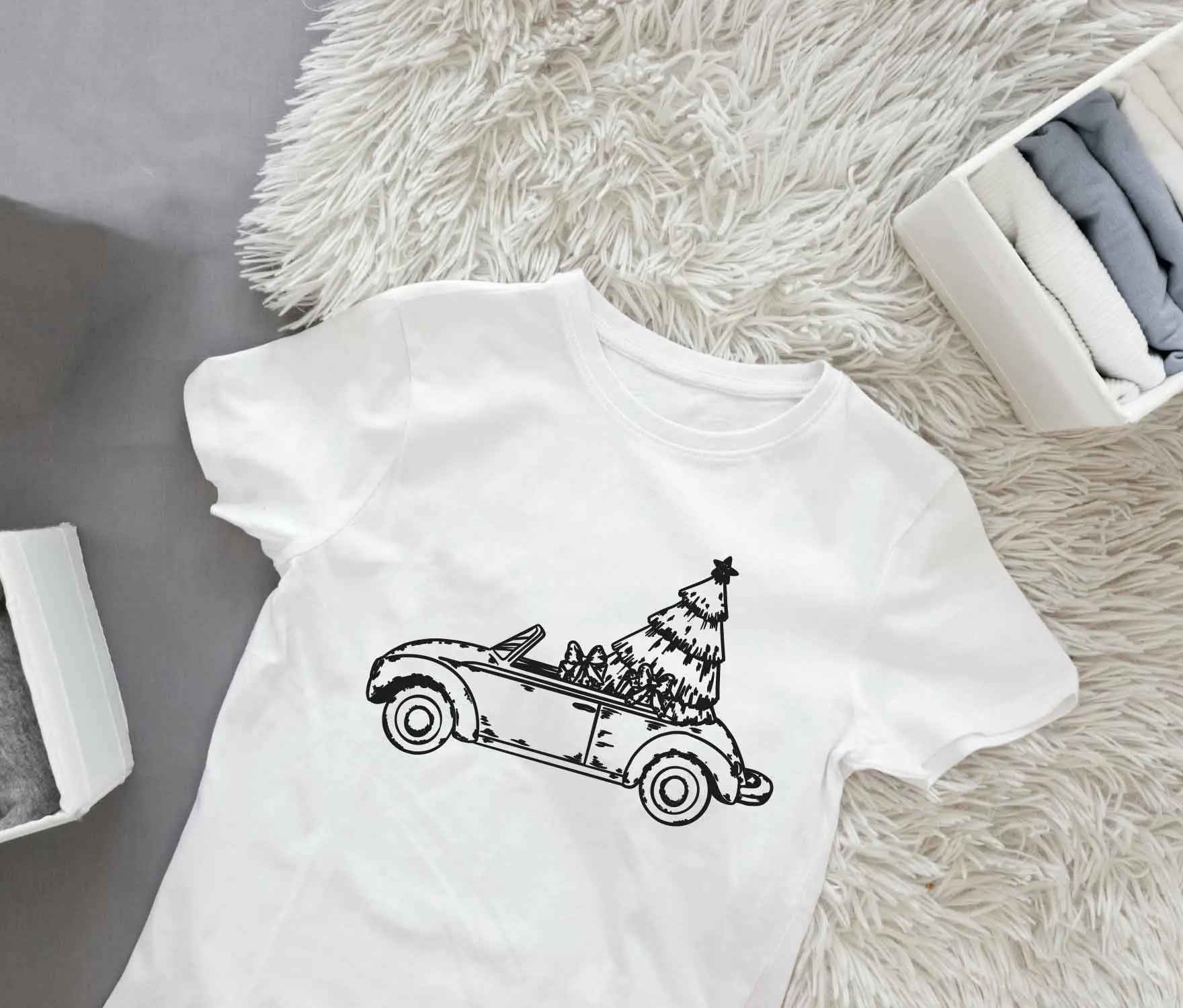 Ausmalbügelmotiv - AUTO MIT TANNENBAUM