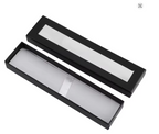 Stift-Geschenkbox aus Pappe mit Klarsichtfenster – Elegante Verpackung für Kugelschreiber & Bürogeschenke