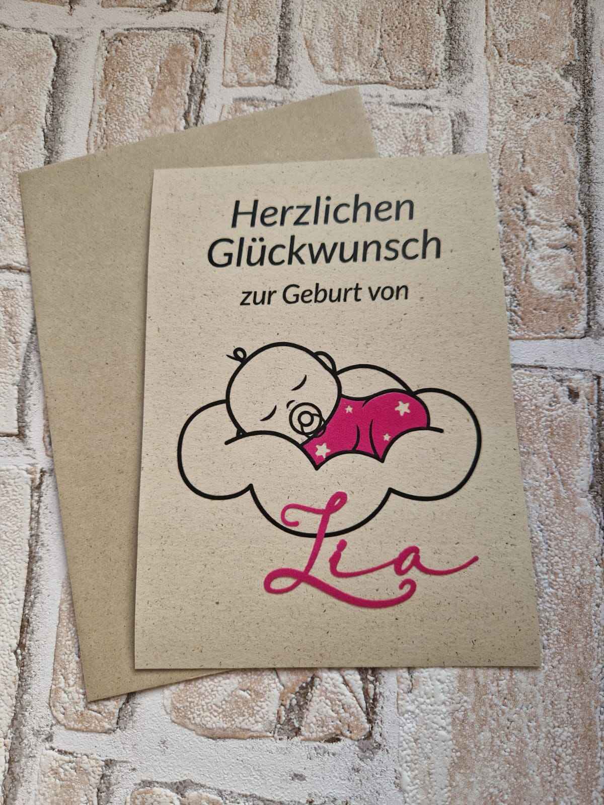 Glückwunschkarte zur Geburt aus Graspapier | DIN A5 mit 3D-Flock-Babybody | Inkl. Graspapier-Umschlag | Öko-Grußkarte mit Personalisierung
