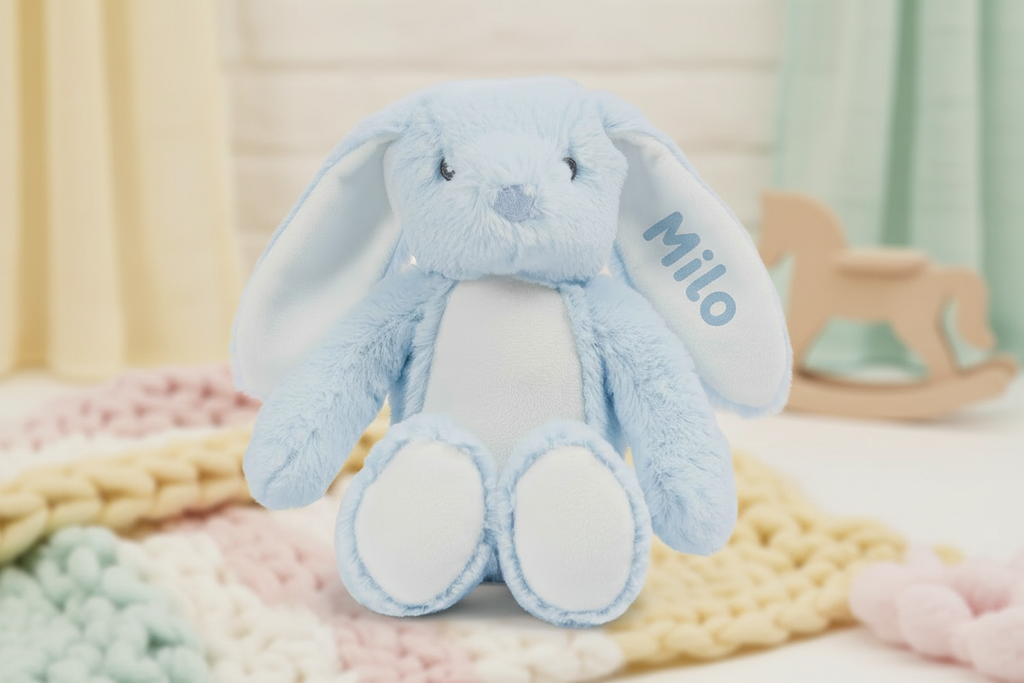 Personalisierter Plüsch Hase mit Namen & Geburtsdatum – Kuscheltier zur Geburt