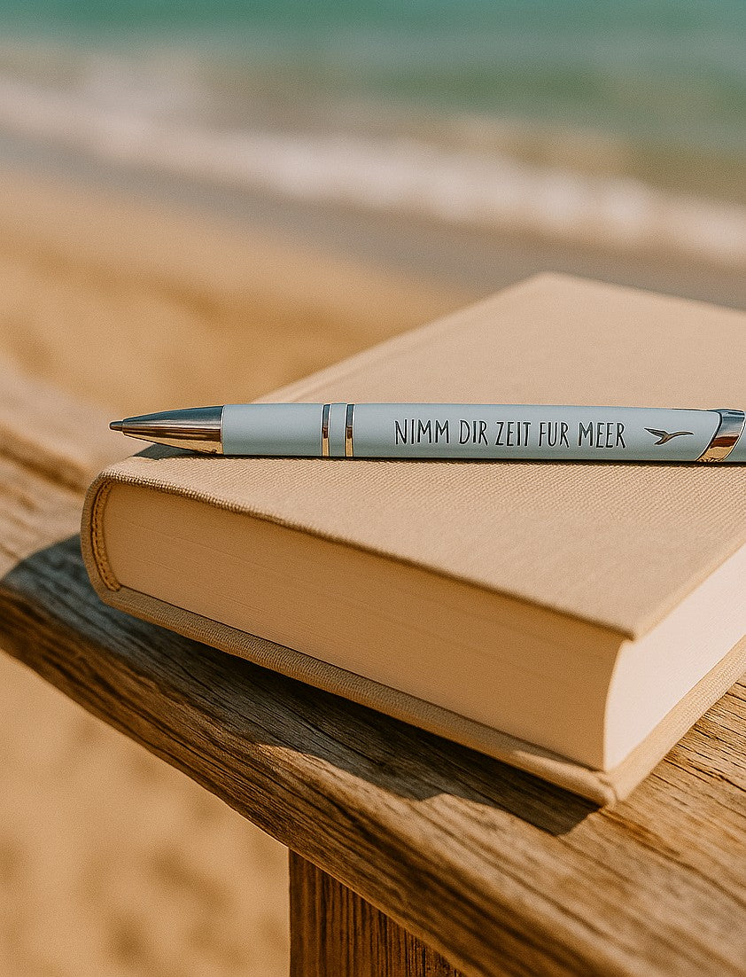 Eleganter Metall-Kugelschreiber mit Lasergravur in Morandi-Blau – Perfektes Geschenk für Büro, Schule & Feiertage