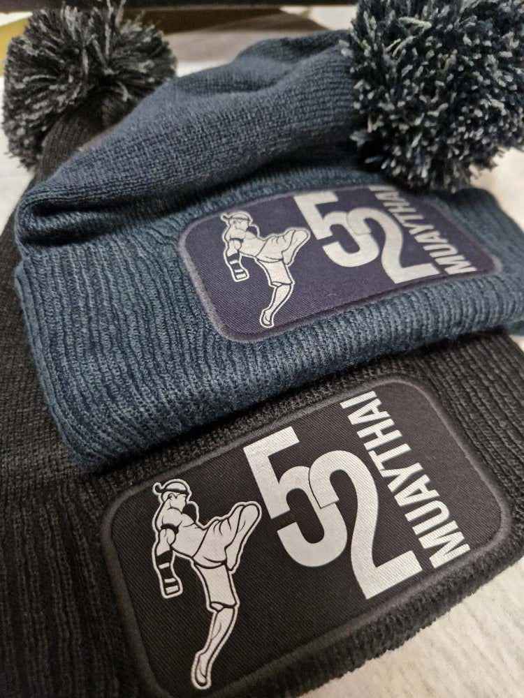Snowstar® Patch Beanie mit Aufdruck "52"