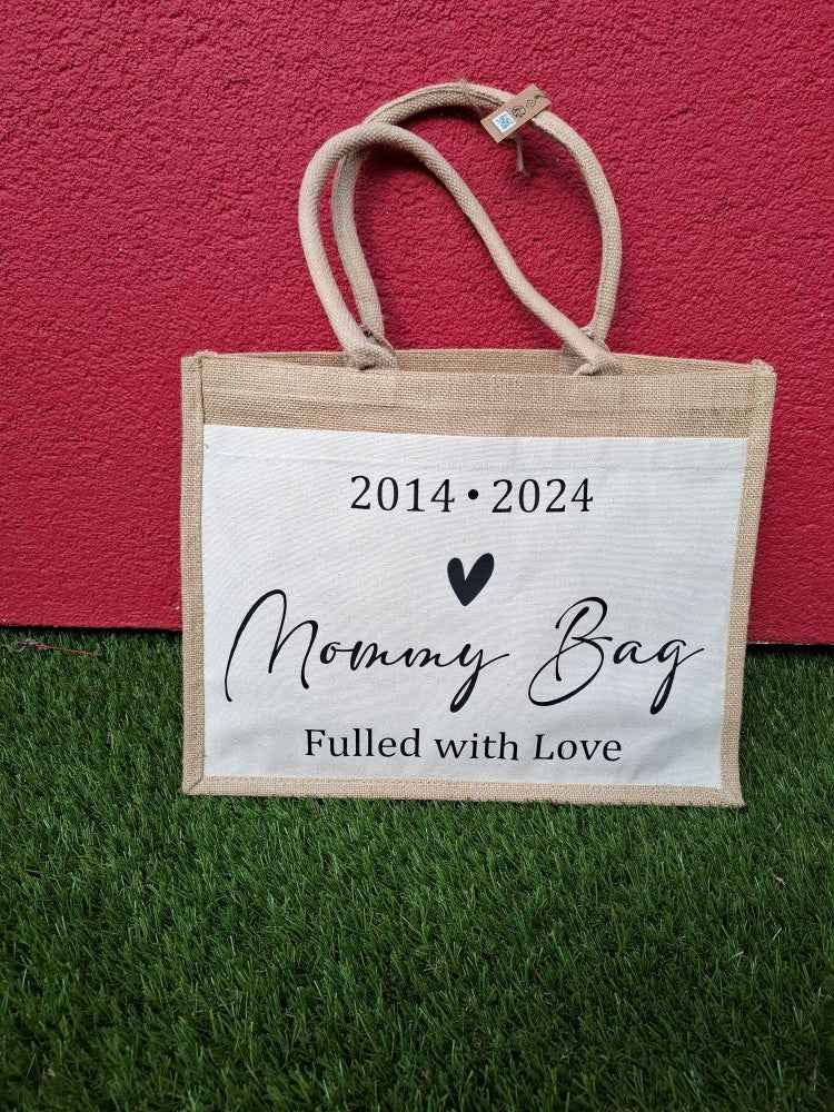Personalisierte Jutetasche mit Babynamen – nachhaltiges Babygeschenk