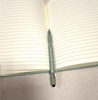 A5 Notizbuch „Ein Mensch ohne Träume…“ mit Gravur & Kugelschreiber - Boot Motiv in Flock, personalisierbar - AC Designs