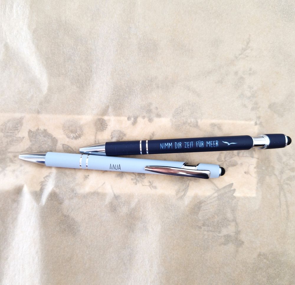 Eleganter Metall-Kugelschreiber mit Lasergravur in Morandi-Blau – Perfektes Geschenk für Büro, Schule & Feiertage