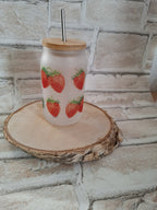 Erdbeer-Träume Glas mit Bambusdeckel & Edelstahlhalm – 400 ml fruchtiger Genuss für Smoothies & mehr! - AC Designs