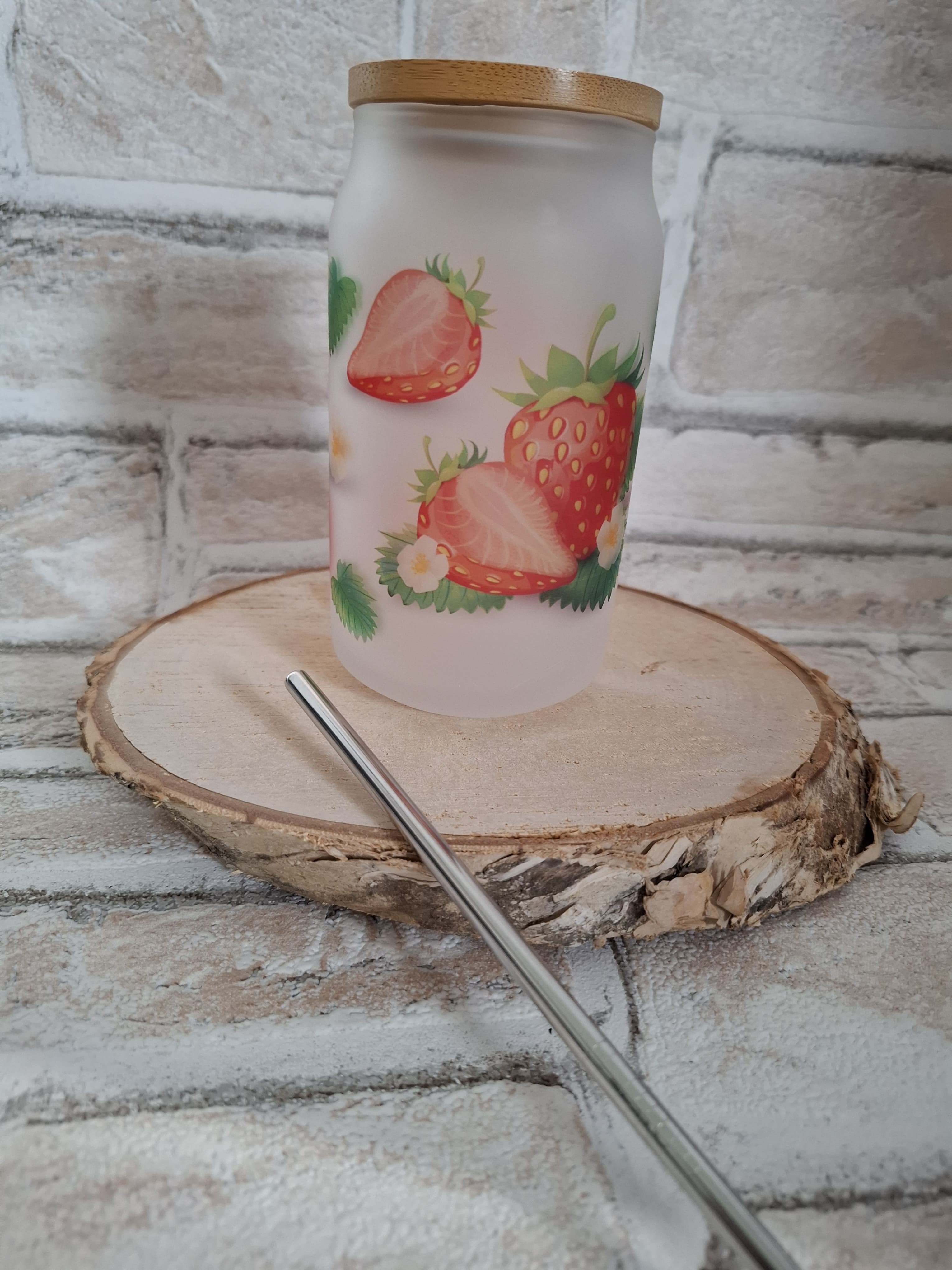 Erdbeer-Träume Glas mit Bambusdeckel & Edelstahlhalm – 400 ml fruchtiger Genuss für Smoothies & mehr! - AC Designs