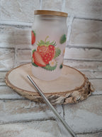 Erdbeer-Träume Glas mit Bambusdeckel & Edelstahlhalm – 400 ml fruchtiger Genuss für Smoothies & mehr! - AC Designs