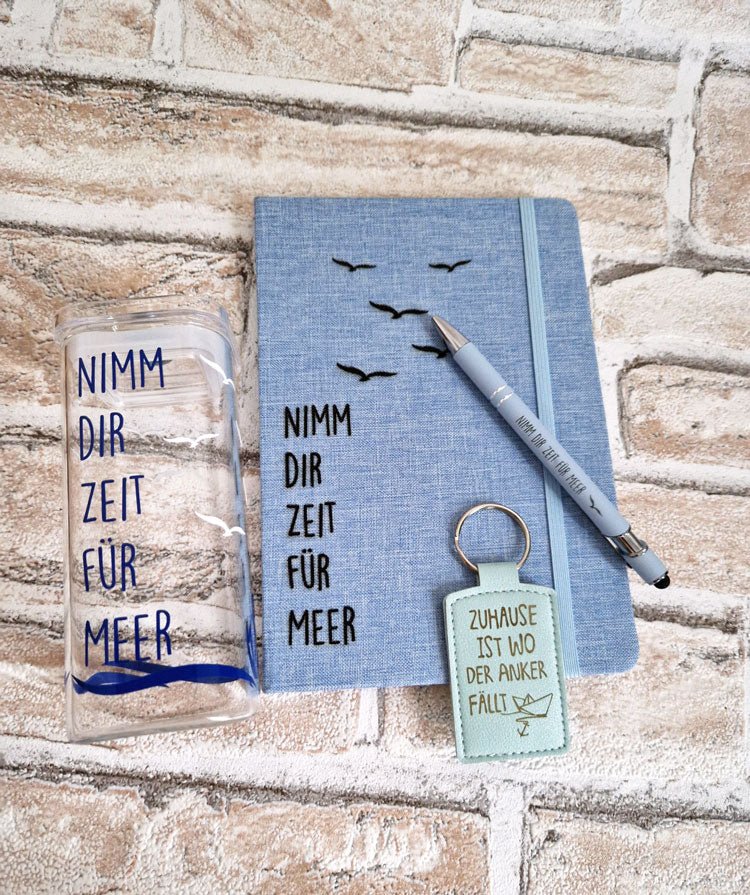 Geschenkbox Meer – Notizbuch Set mit Becher & Schlüsselanhänger | Maritime Geschenkidee - AC Designs