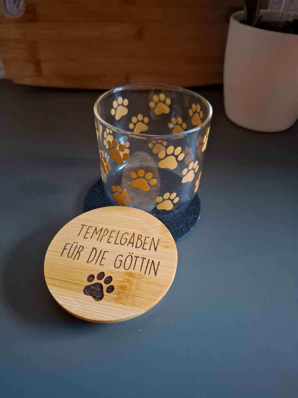 Glasbehälter mit Bambusdeckel - stilvolle Leckerli-Dose für Hunde & Katzen - AC Designs
