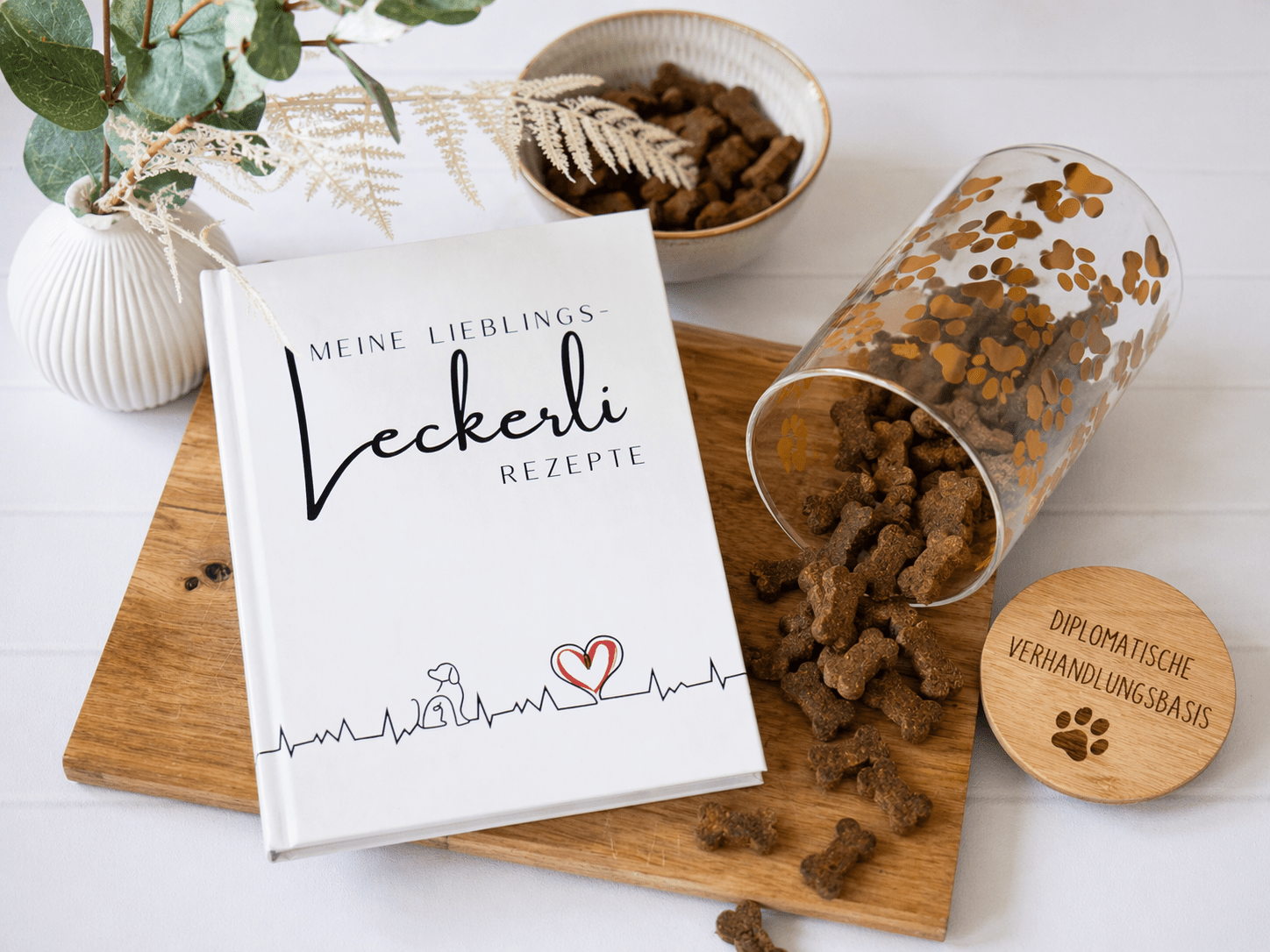 Leckerli Glas & Rezeptbuch Set für Hunde - mit Bambusdeckel & A5 DIY Buch - AC Designs