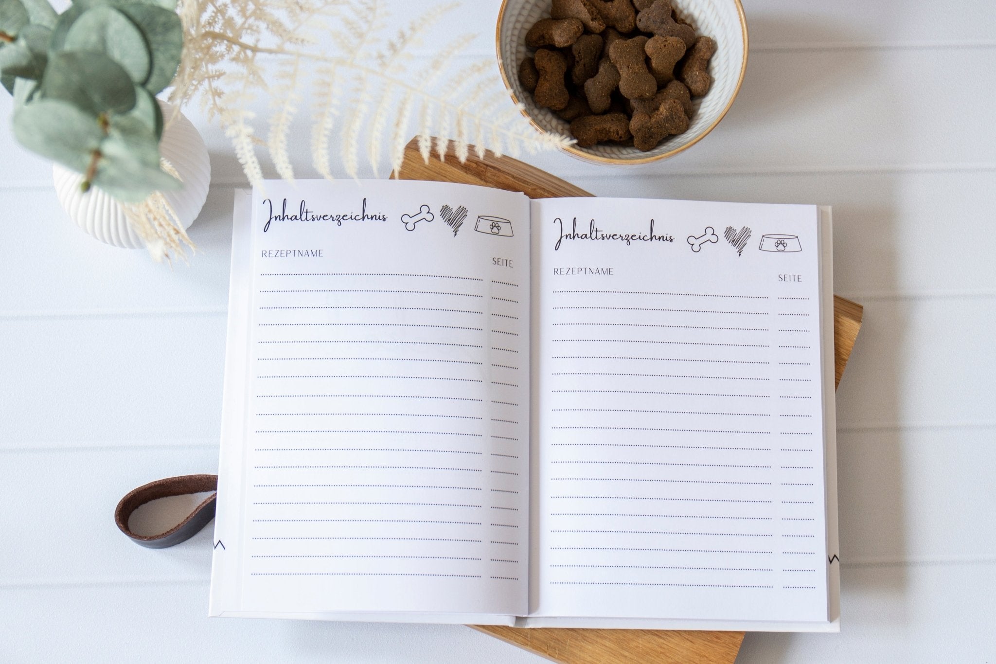 Leckerli - Rezeptbuch für Hunde & Katzen – Geschenk für Tierliebhaber | A5 Hardcover DIY - AC Designs