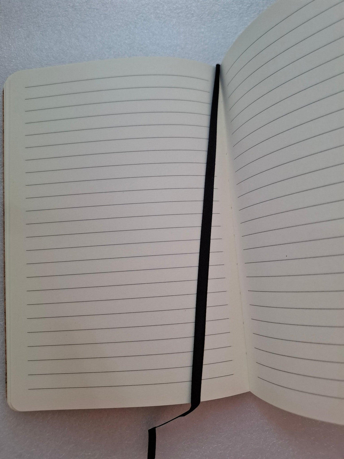 Notizbuch mit Namen graviert – Kork A5 'Landkarte meiner Erinnerungen' | Persönliches Geschenk - AC Designs