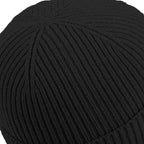 Patch Beanie Schwarz – „Stronger Than Yesterday“ | Unisex Streetwear Mütze - AC Designs