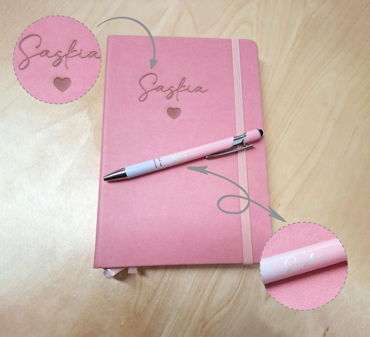 Personalisiertes Notizbuch A5 „Blossom“ mit Kugelschreiber & Namensgravur - AC Designs