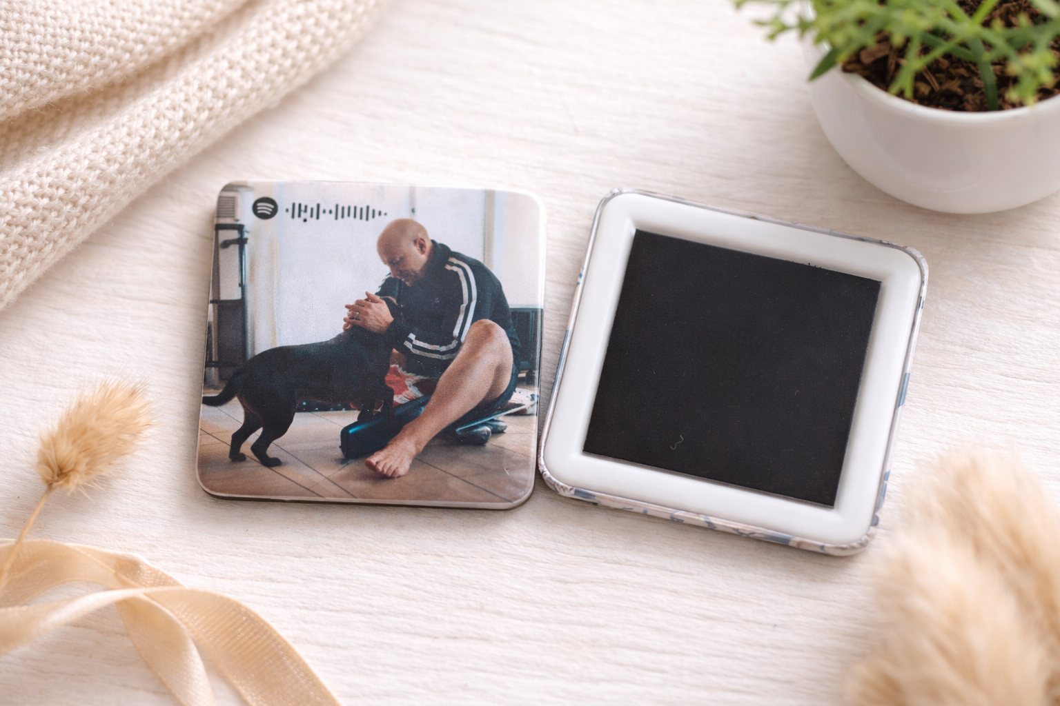Personalisierter Foto-Magnet quadratisch (5 × 5 cm) - Dein individuelles Wunschmotiv als Magnet