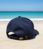 Klassische 6-Panel Cap aus schwerer Baumwolle in Navy – Verstellbare Unisex Basecap mit Anker-Druck